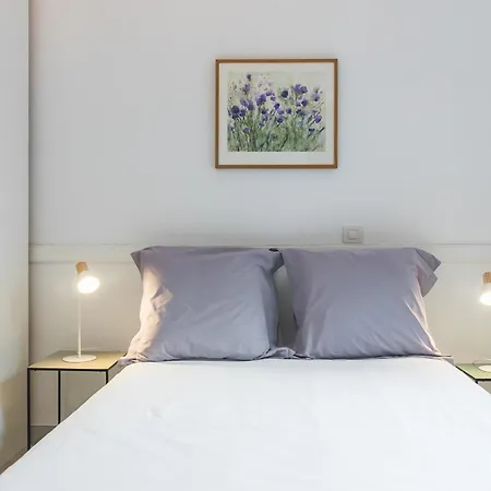 Apartment Home2book Bright Retreat With Terrace, Vegueta *